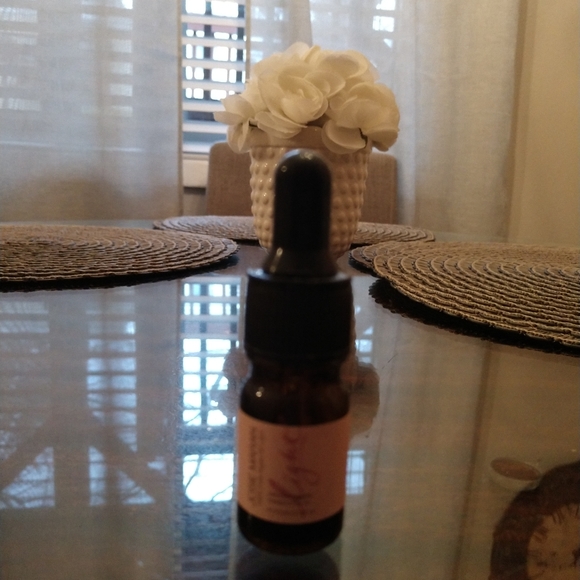 Josie Maran argan oil - Picture 5 of 5